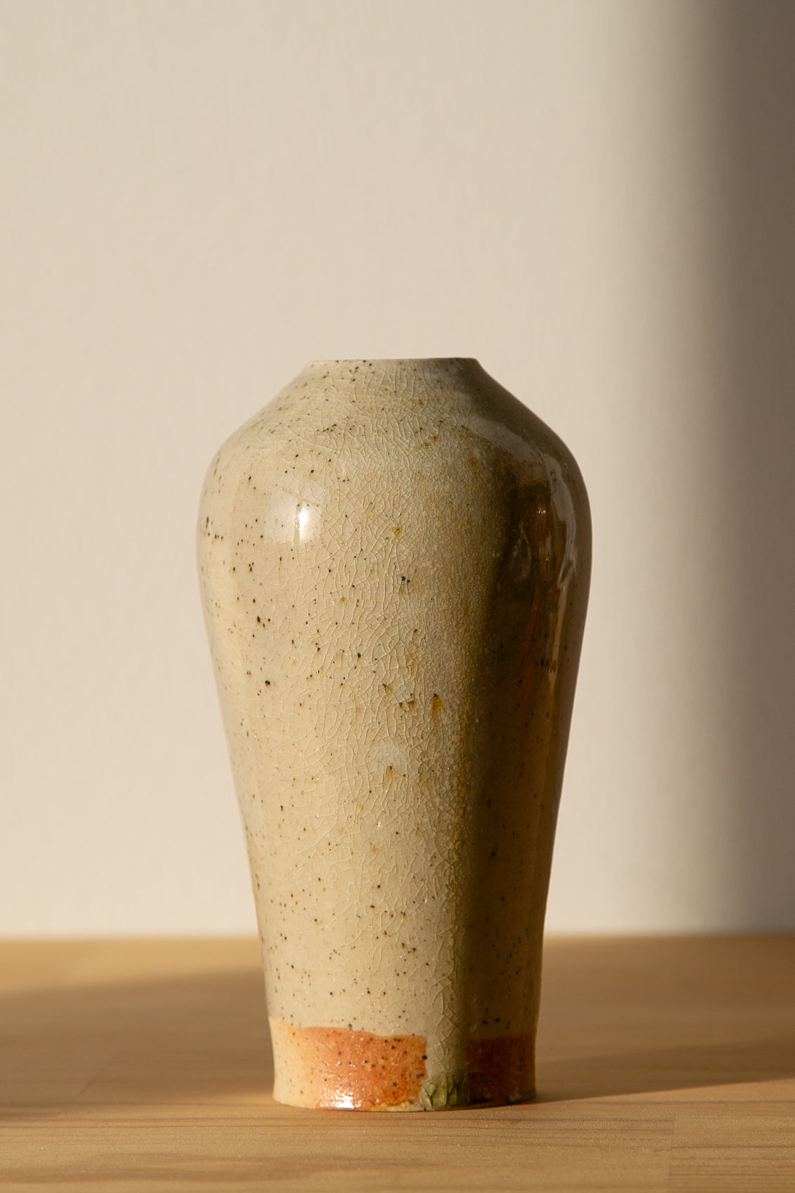 Soft-Shouldered Cream Vase