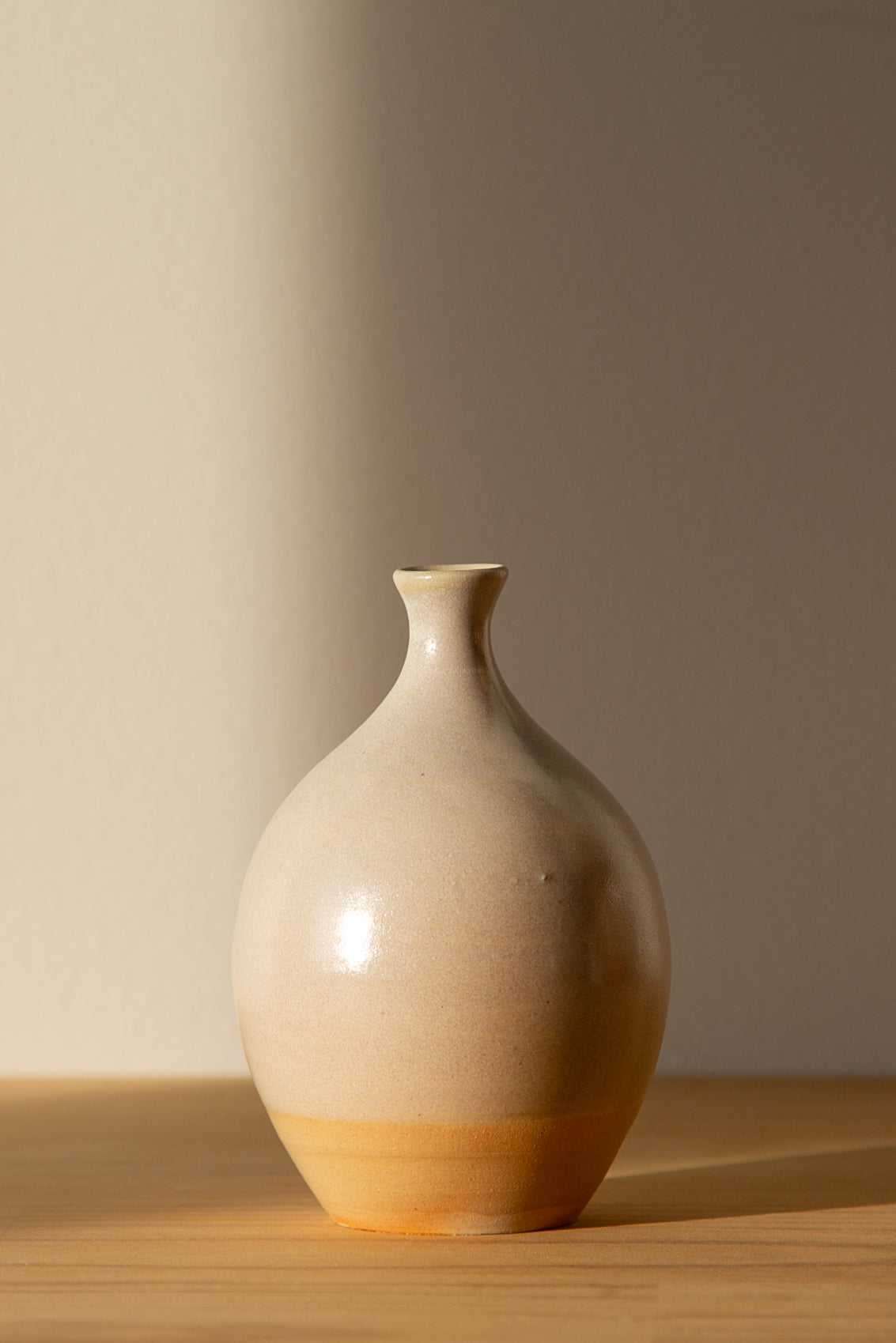 Cream Balloon Vase