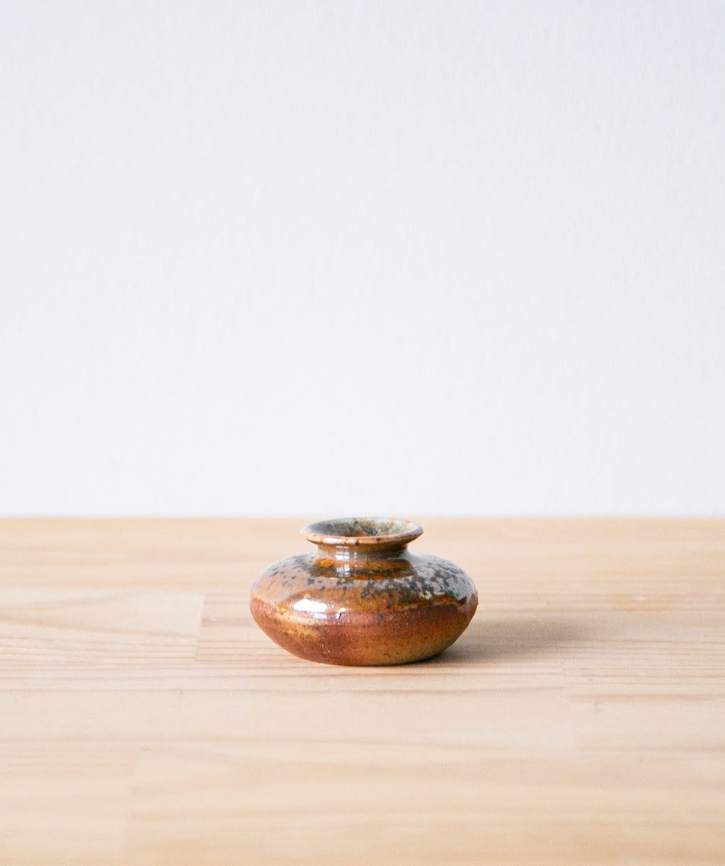 Red shino oil jar