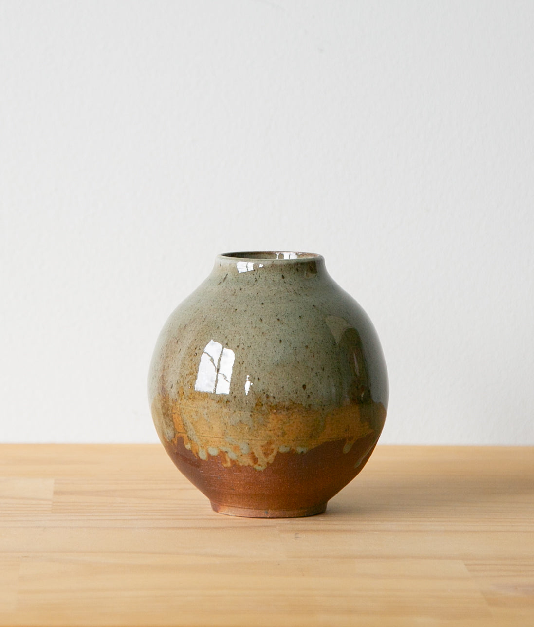 Dark celadon moon jar