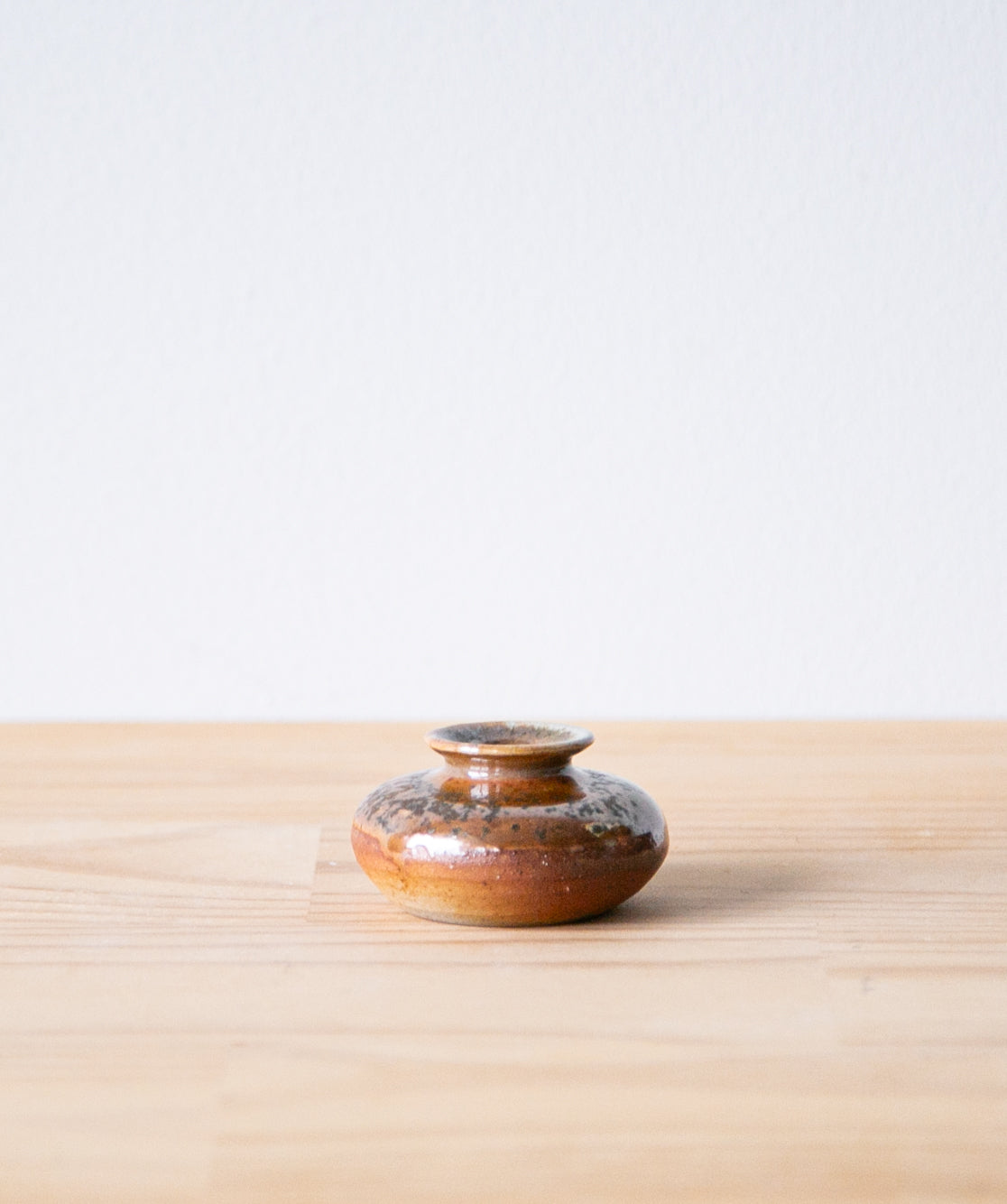Red shino oil jar