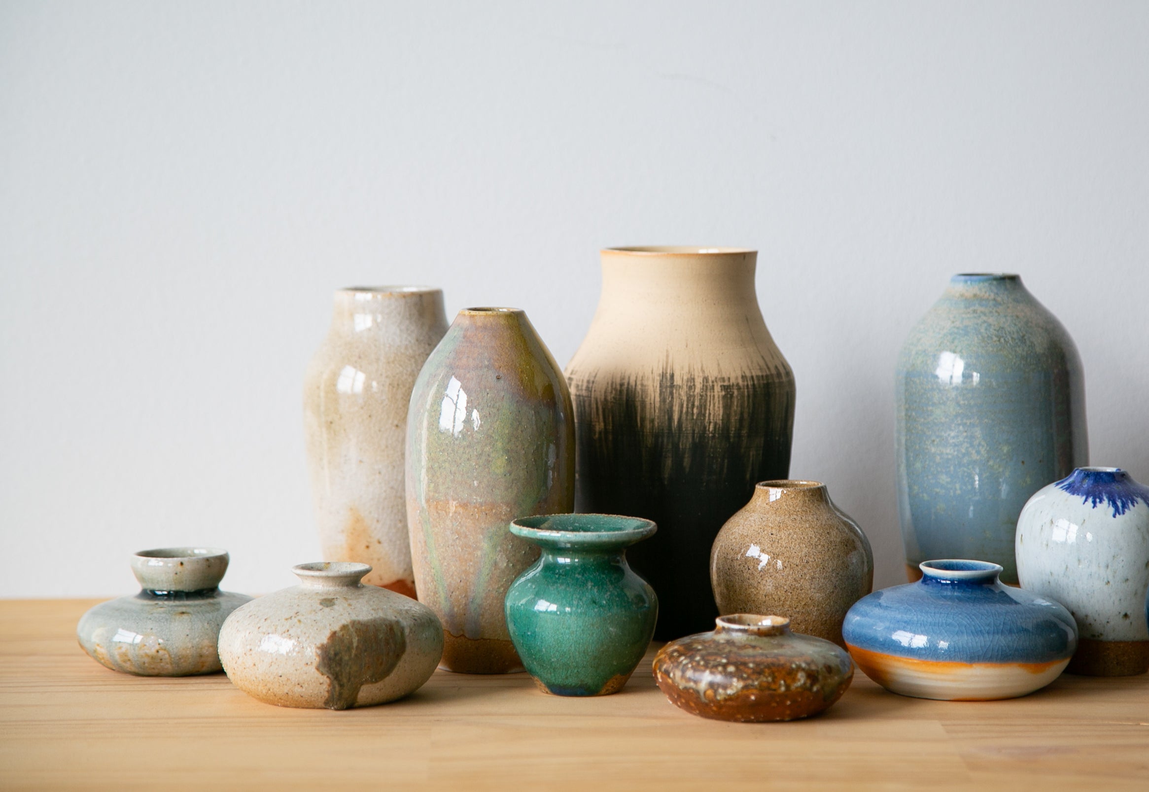 Green oribe tulip vase