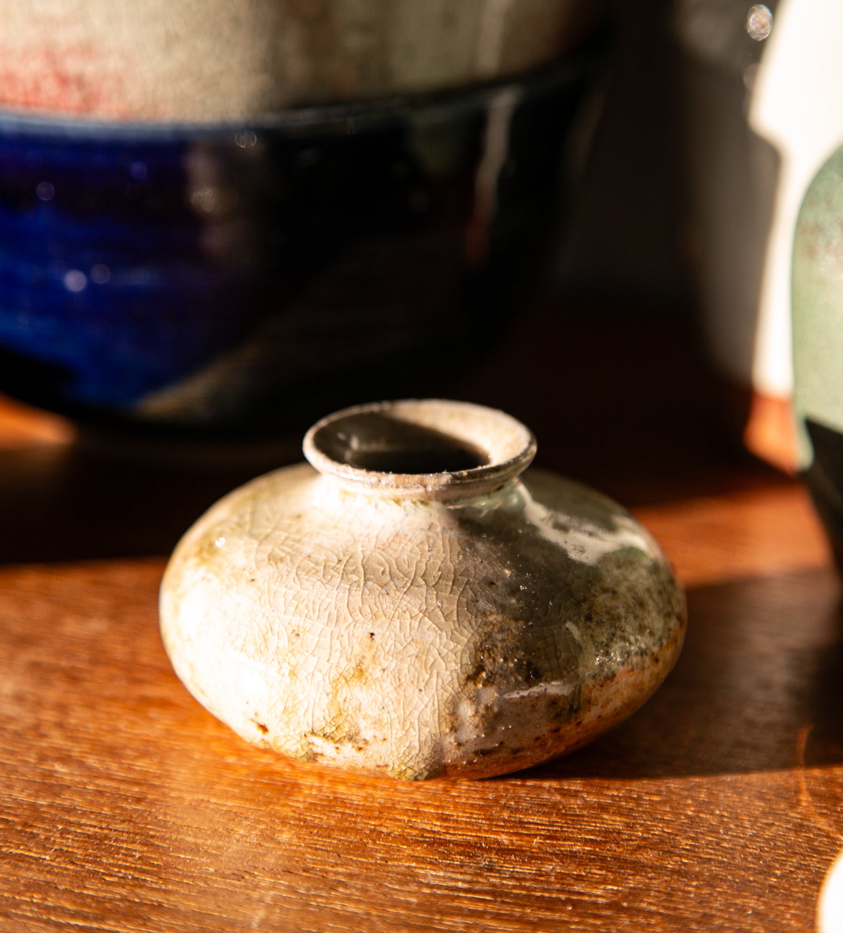 Ash-glazed oil jar