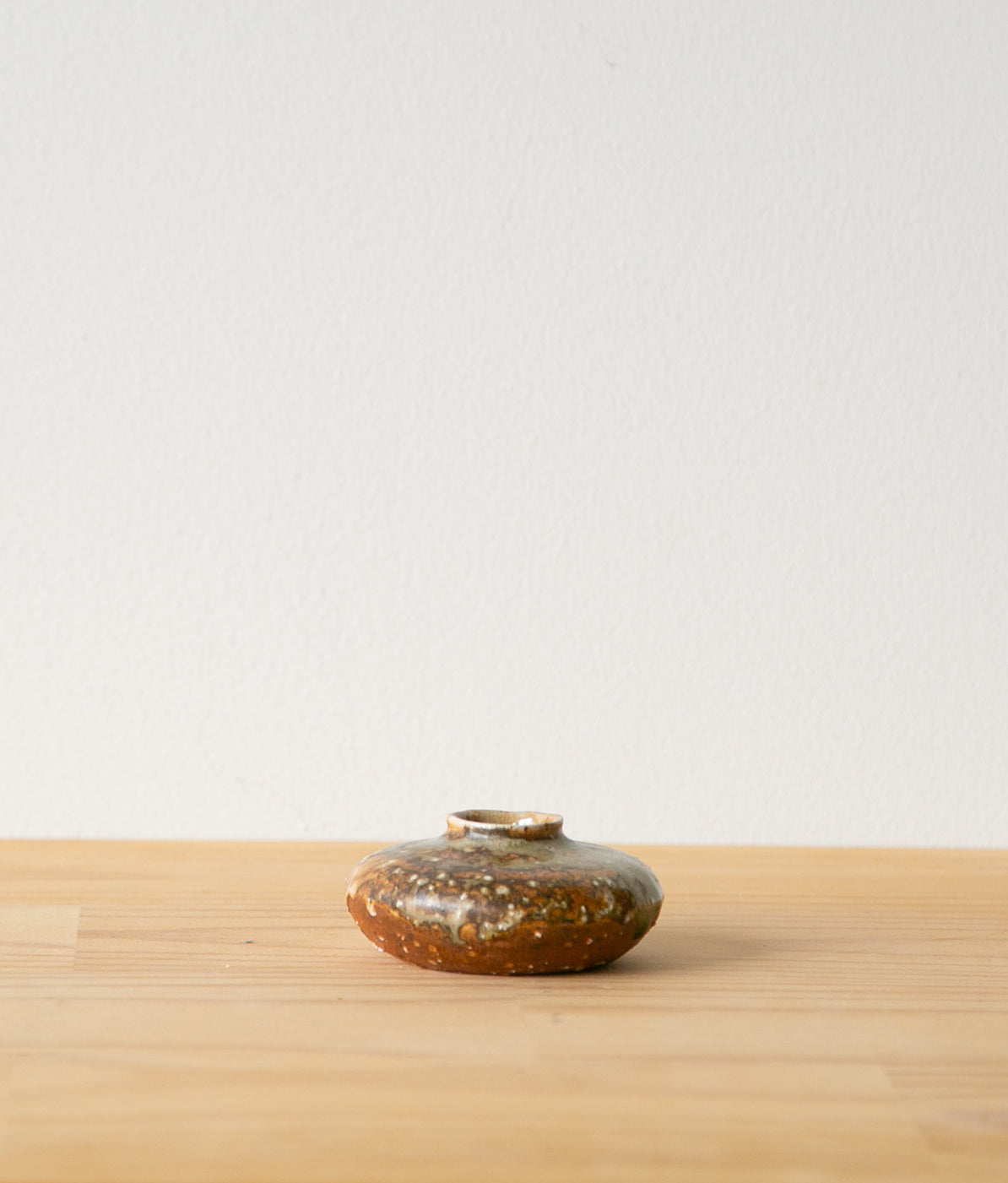 Shino granite bud vase