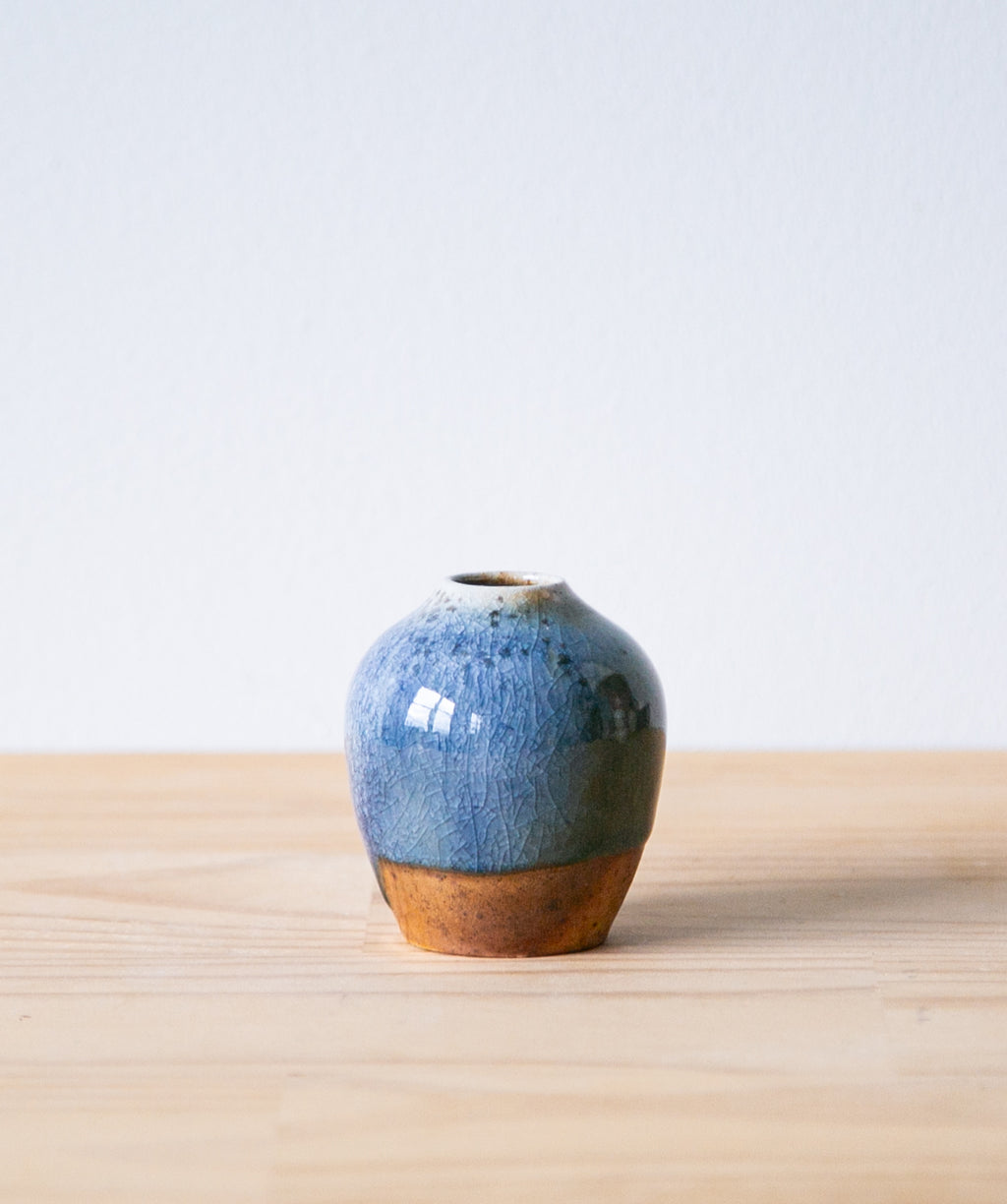 Crystal blue rounded vase