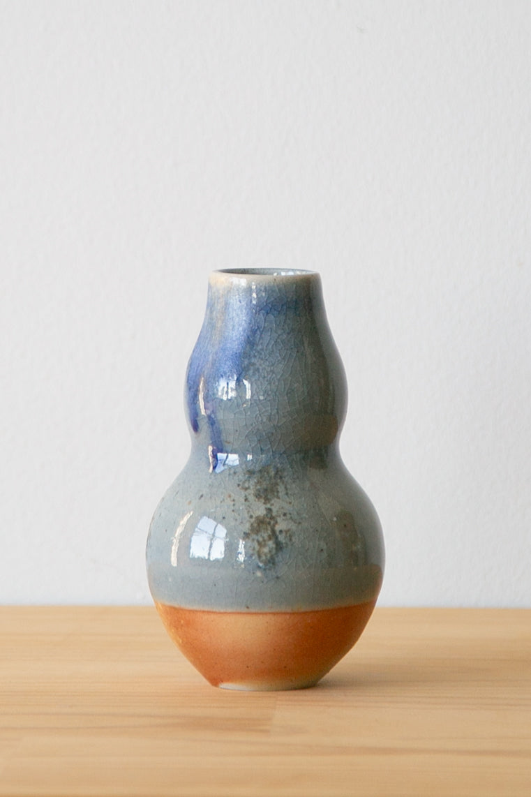 Pale Blue Gourd Vase