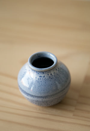little froth vase